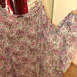 Torrid butterfly cold shoulder floral blouse